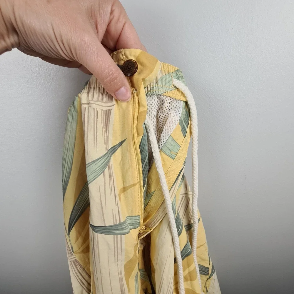 Tommy Bahama VTG XL Yellow Bamboo Tropical Print Nylon Board Shorts Swim Trunks